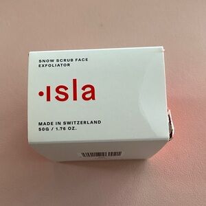 Isla Snow Scrub Face Exfoliator